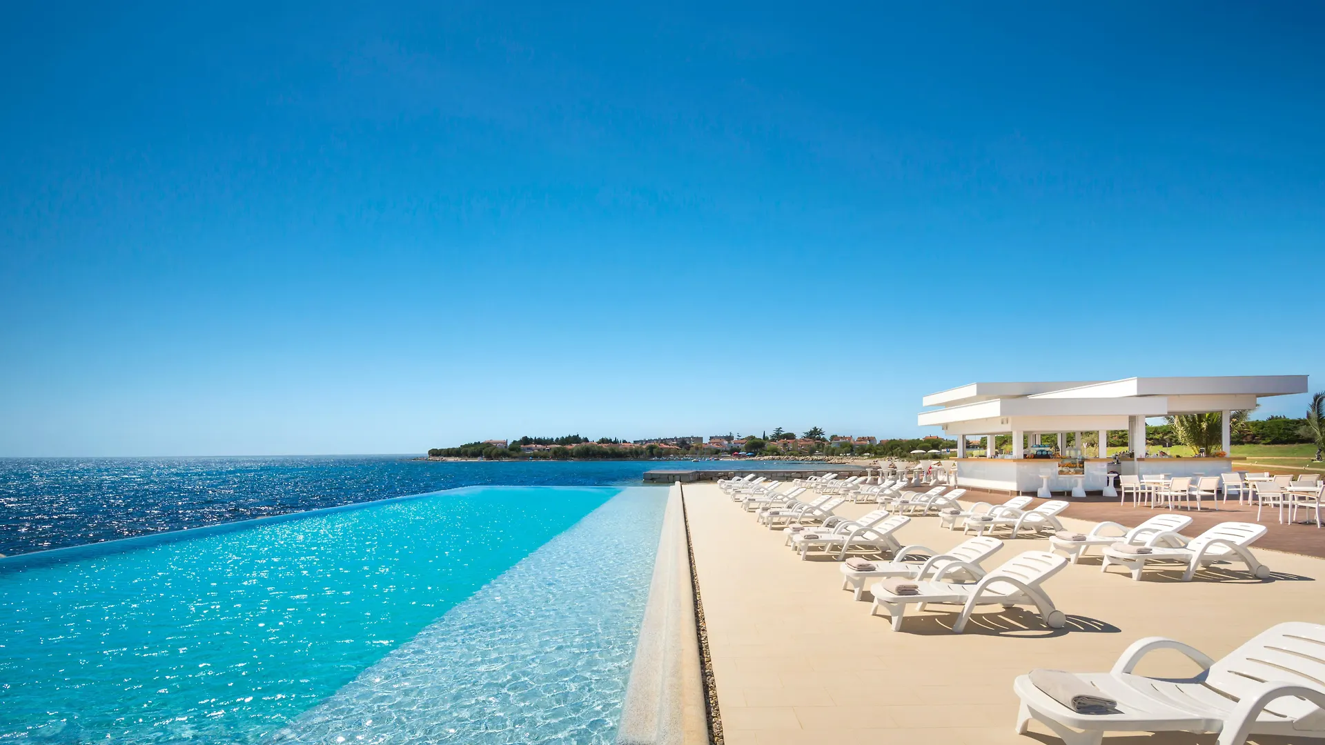 Aminess Vival Maestral Hotel Novigrad Istria 4*,  Chorvatsko