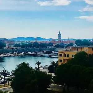 Mahagony Deluxe Zadar